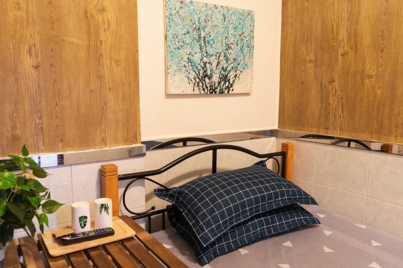 Hakkas Guesthouse Гонконг Экстерьер фото